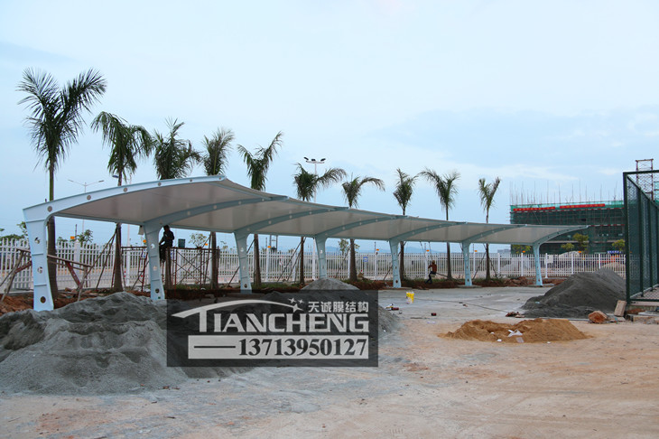 膜结构停车棚 35