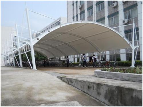 膜结构车棚应该如何加固？